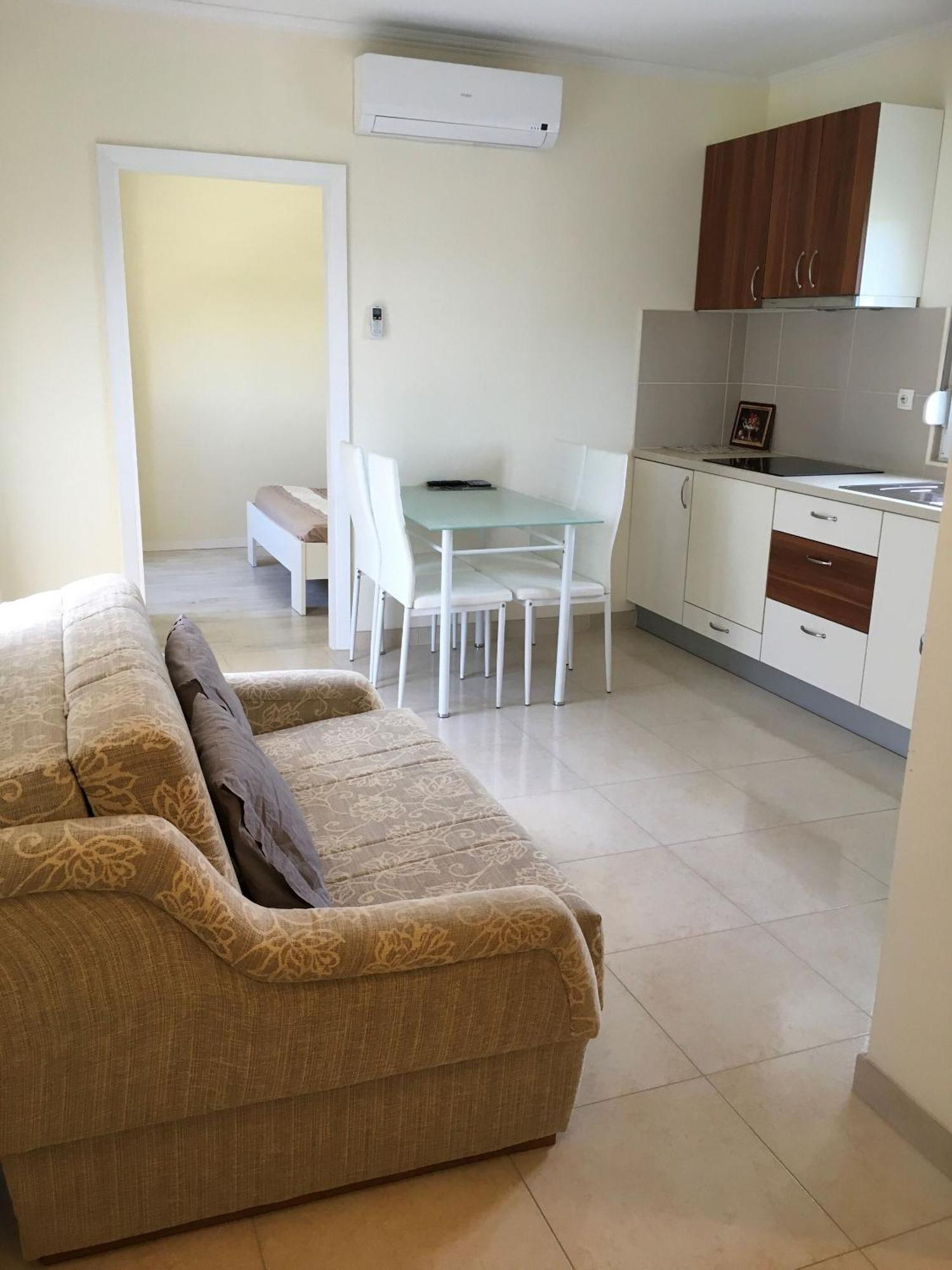 Apartments Lipovica Sukošan Zewnętrze zdjęcie
