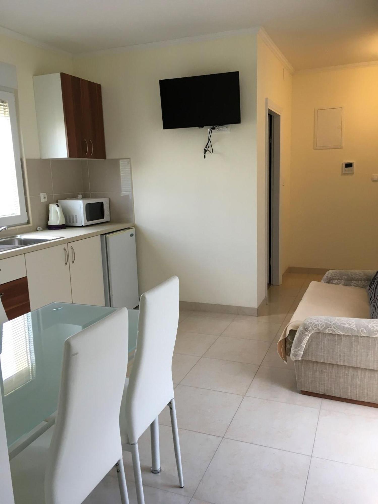 Apartments Lipovica Sukošan Zewnętrze zdjęcie